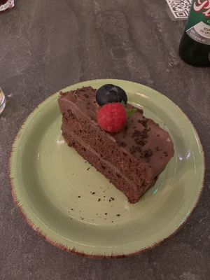 Tarte de chocolate   at Los Andenes Vegan in Madrid