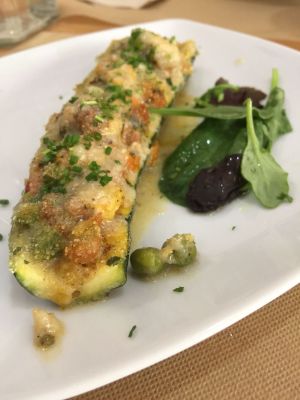 Calabacin relleno at Los Andenes Vegan in Madrid