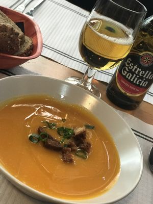 Love this place! ❤️ at Los Andenes Vegan in Madrid