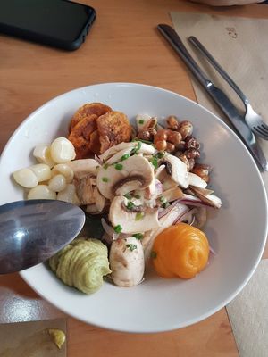 Mushroom ceviche at Los Andenes Vegan in Madrid