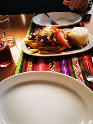 Lomo saltado at Los Andenes Vegan in Madrid