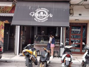 This is how it looks, incase you miss it. at Mammy's Creperie in Thessaloniki