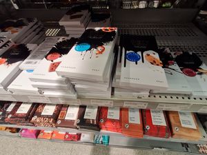 Vegan chocolate bars at Kinsarvik Naturkost in Bergen