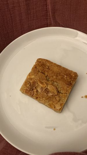 The vegan ‘boterkoek'  at Pura Vida Foodbar  - Midsland in Midsland