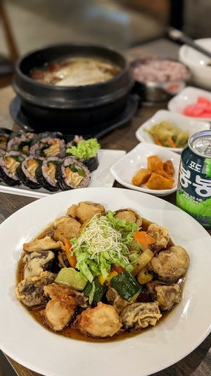 Vegan Tangsuyuk, Fried Tofu Perilla Kimbap, Samgyetang at Daehwa Vegetarian in Central Singapore