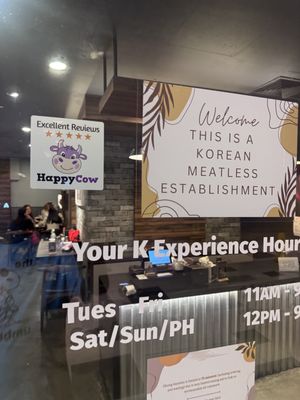 Hello   at Daehwa Vegetarian in Central Singapore