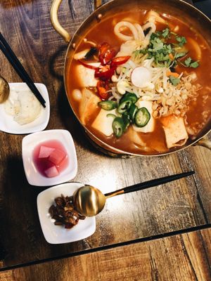 Jjampong at Daehwa Vegetarian in Central Singapore