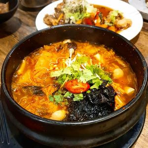 Kimchi jjigae at Daehwa Vegetarian in Central Singapore