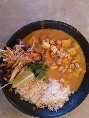 Peanut butter curry at SOIL Vegan Cafe - West in Amsterdam