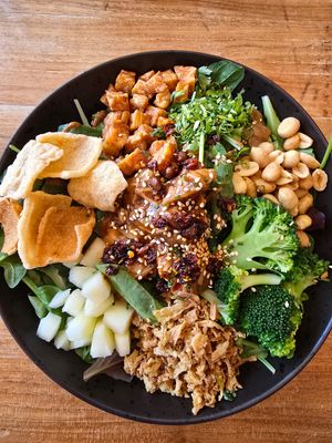 Bali salad at SOIL Vegan Cafe - West in Amsterdam