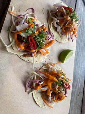 Zeer smakelijke taco’s. 🌮👍🏻  at SOIL Vegan Cafe - West in Amsterdam