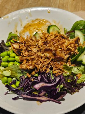 Veganuary Bowl (too much rice) #Veganuary at Dean & David in Trier