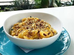 Vegan Mac and Cheese at Local Foods - The Heights in Houston