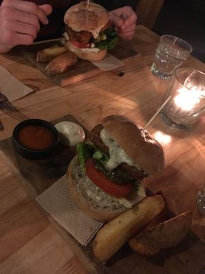 “Fish” burger  at Vondel in Devonport