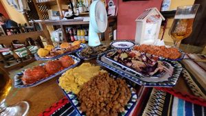 Bandeja fabulosa at El Piano in Granada