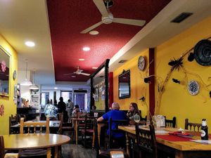 Eat-in space at El Piano in Granada