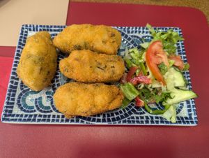  at El Piano in Granada