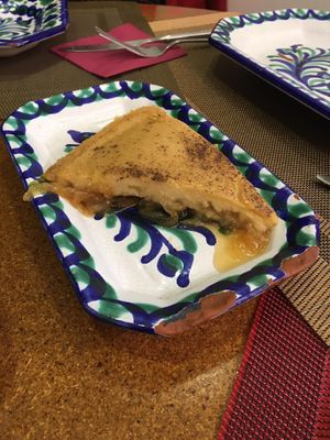 Quiche con cebolla caramelizada. at El Piano in Granada