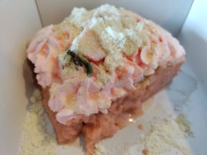 Pink tres leches at Gia Vegan Pastries in San Pedro