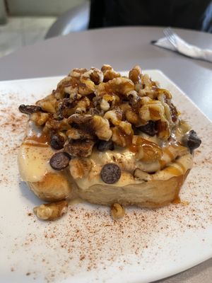 Turtle roll  at Gia Vegan Pastries in San Pedro