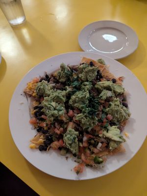 Impossible nachos at Fred 62 in Los Angeles
