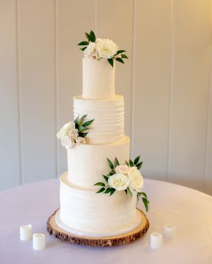 Custom Wedding Cake at Celebrated in Richmond