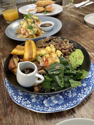 Caribbean bowl at Chaya & Cacao in Isla Mujeres