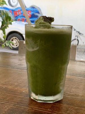 Chaya smoothie at Chaya & Cacao in Isla Mujeres
