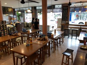 Seating area at Dara Kitchen in Koh Samui