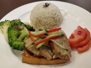 Vegan Streamed (mocked) chicken rice. Very nice! Love it! at Sojourn Cafe in Central Singapore