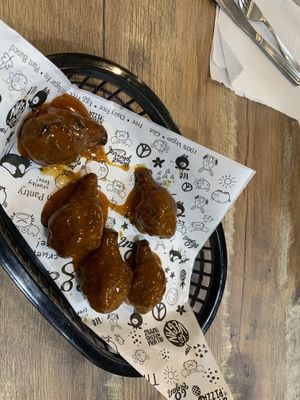 Chick’n wings  at The Vegan Pantry in Barrie