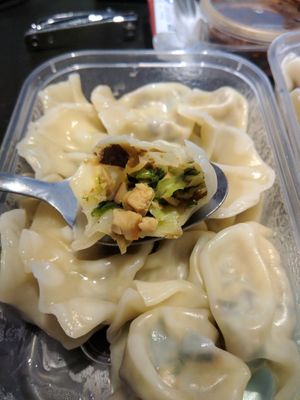 Dumplings with tofu and celery filling (Vegan) [£6.00] (12pcs) at Zhonghua Traditional Snacks in Cambridge