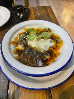 Keledoş 8/10 because the topping was a little spicy, even when I said I had a chili intolerance. It was easy to remove though.  at Gabo Kitchen in Diyarbakir