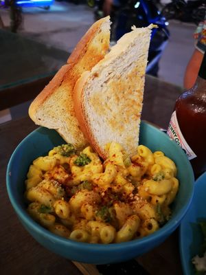 Mac n Cheeze at Taste El Nido in El Nido