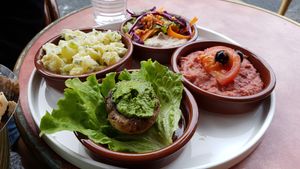 Tapas at Biofoodies Cafe in Toulouse