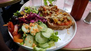 Toasts at Biofoodies Cafe in Toulouse