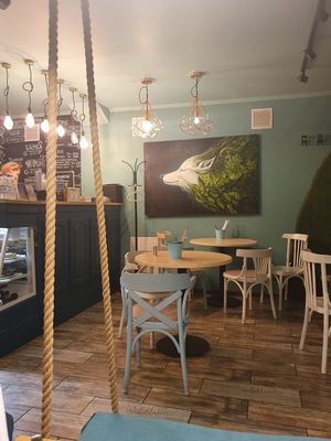 From when the cafe was still called ZelenyLis at Peaches in Moscow