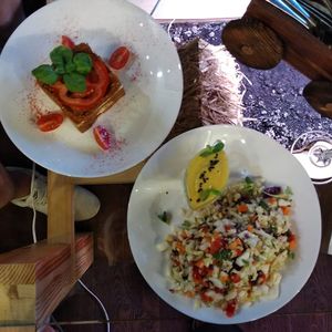 Lasagna and Thai salad at Ogorod and Garden in Samara
