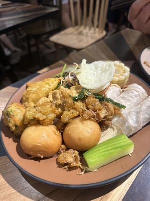 Mixed plate buffet options  at Veggie Castle - Yen Ninh in Hanoi