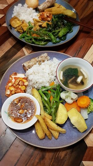 All you can eat Buffet for only 70k at Veggie Castle - Yen Ninh in Hanoi