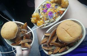 Good eats at Des Fresh Foods in Des Moines