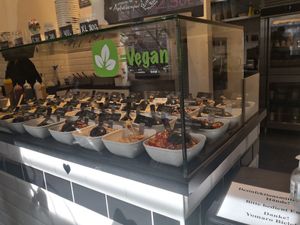 mit Veganblatt at YOMARO in Bielefeld