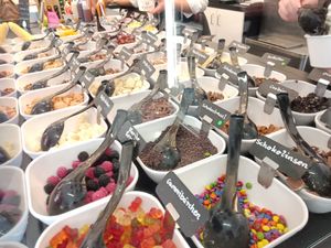 Toppings at YOMARO in Bielefeld