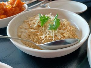 Mac n cheese at Yavanna in Paddington