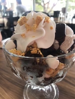 Sundae   at Yavanna in Paddington