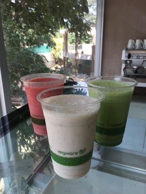 Organic Smoothies at Juice Cafe in Tamarindo