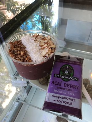 Organic Acia bowl with no grain granola at Juice Cafe in Tamarindo