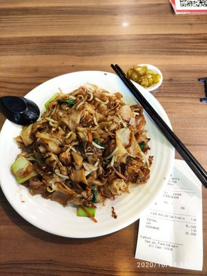 Good wok hei. !!!!  Delicious ! at Green Age 善提素 in West Singapore