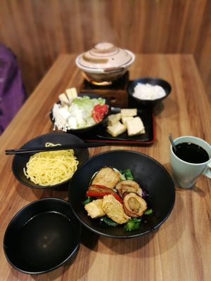 Yong Tau Fu and hotpot at Green Age 善提素 in West Singapore