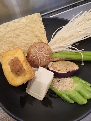 90 cents per pcs at Green Age 善提素 in West Singapore